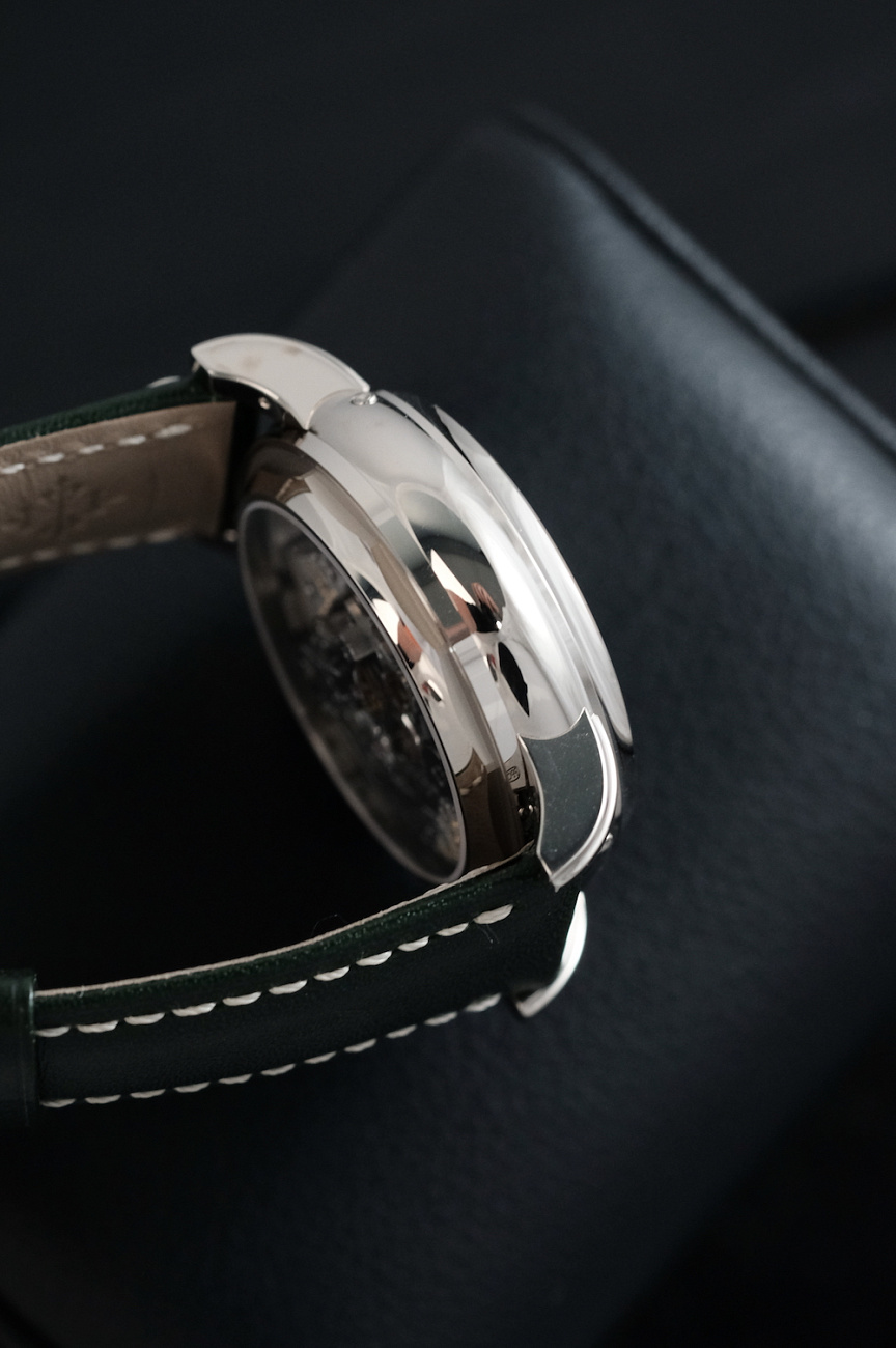 Часы Patek Philippe  Patek Philippe 5204G-001 - Grand Complications Perpetual Calendar White Gold  5204g-001