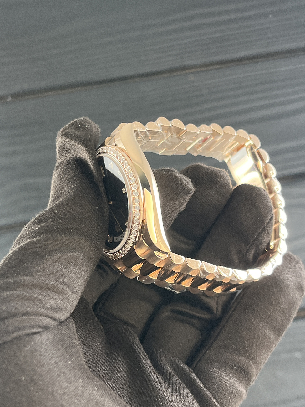 Часы Rolex  Day-Date 36 Mm Everose Gold Chocolate Dial Diamond Bezel  128345RBR