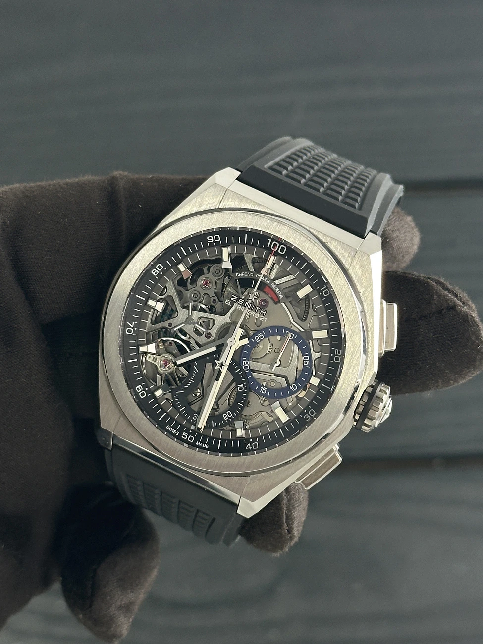 Часы Zenith  Defy El Primero Titanium 44 Mm  95.9000.9004/78.R782