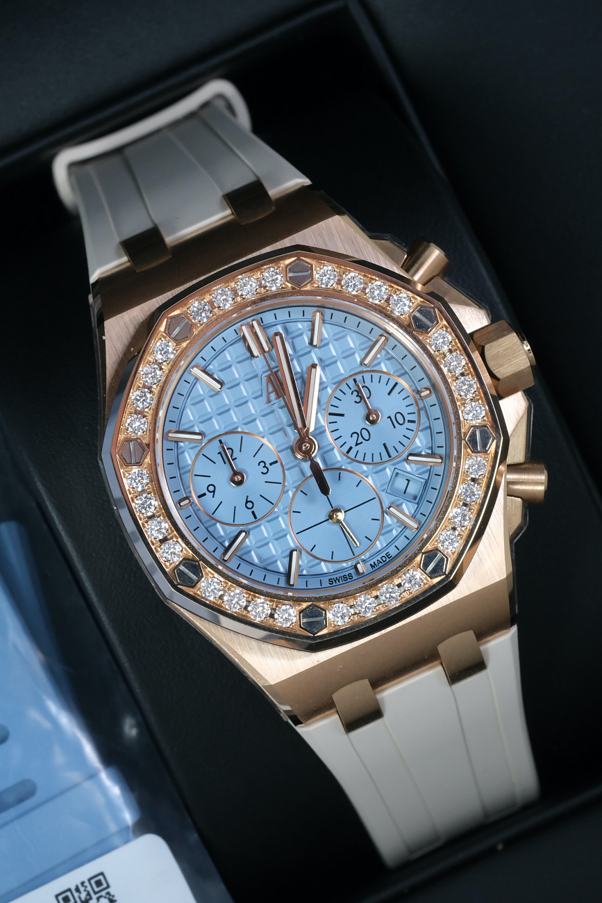 Часы Audemars Piguet  Royal Oak Offshore Diamonds  26231OR.ZZ.A085CA.01