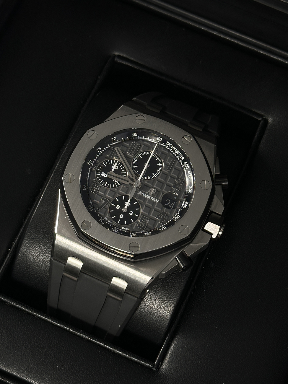 Часы Audemars Piguet  Royal Oak Offshore Chronograph Grey  26470ST.OO.A104CR.01