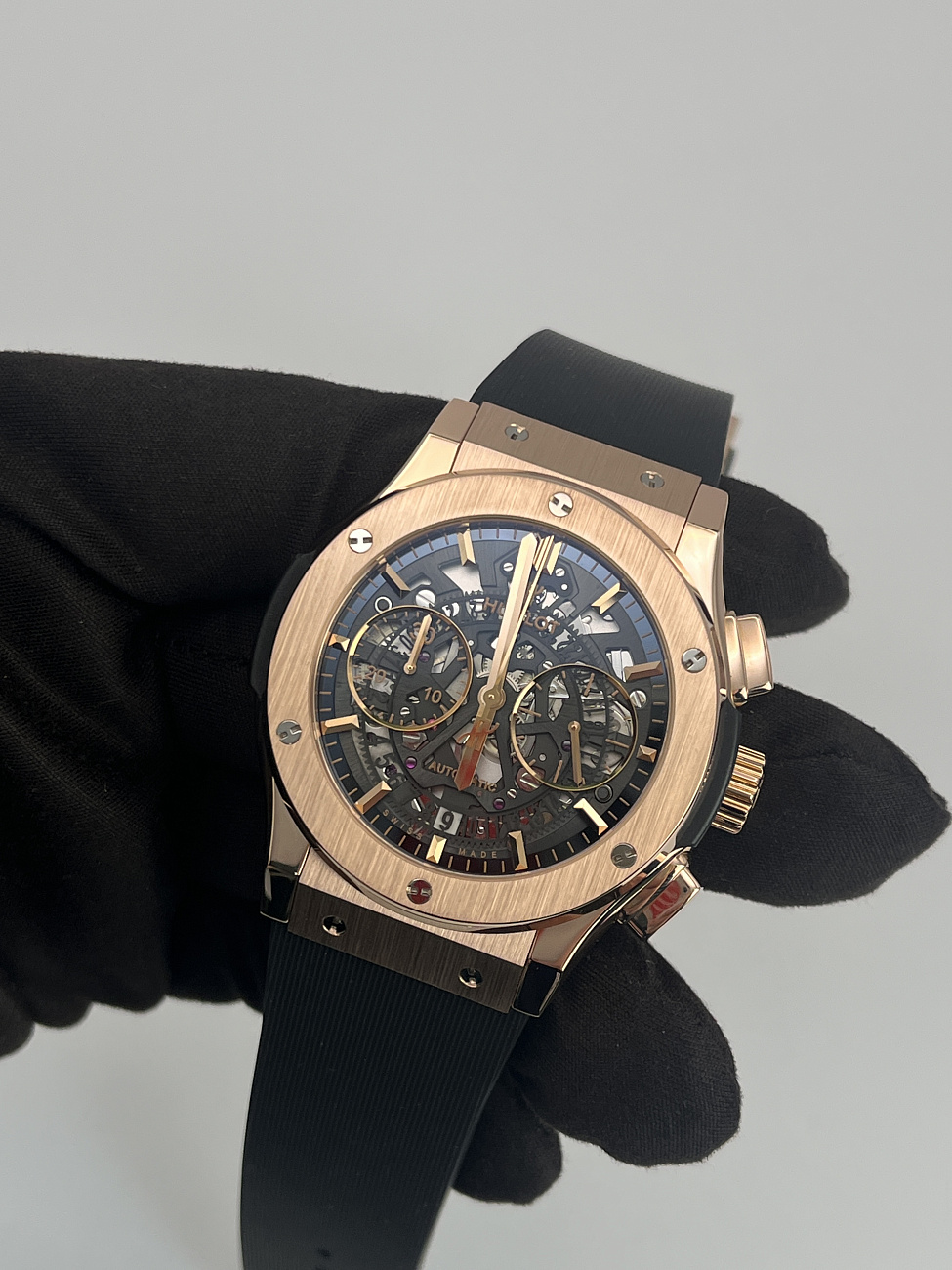 Часы Hublot  Classic Fusion Aerofusion King Gold  525.OX.0180.LR