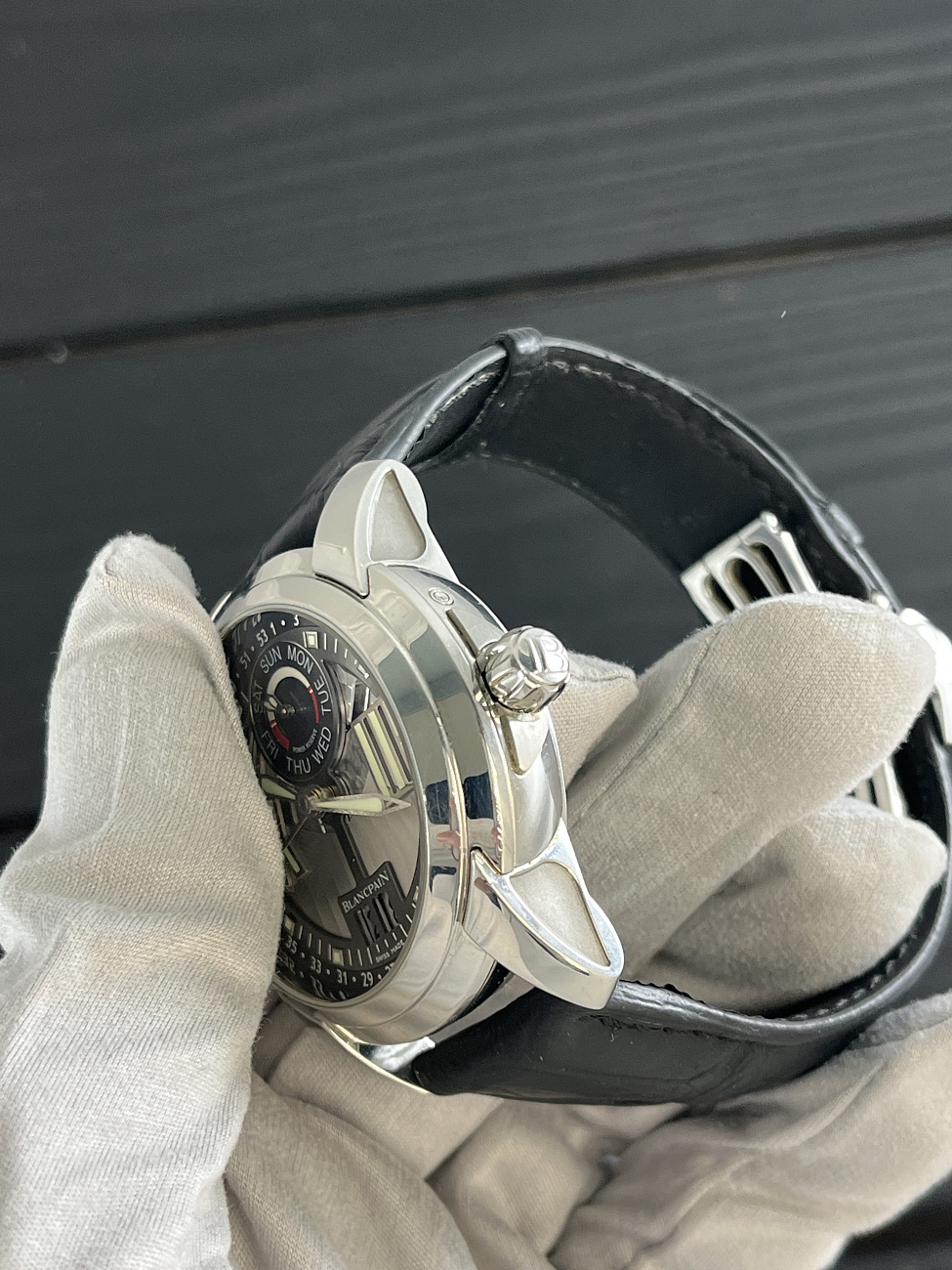 Часы Blancpain  L Evolution Semainier Grande Date 8 Days 43Mm  8837-1134-53B