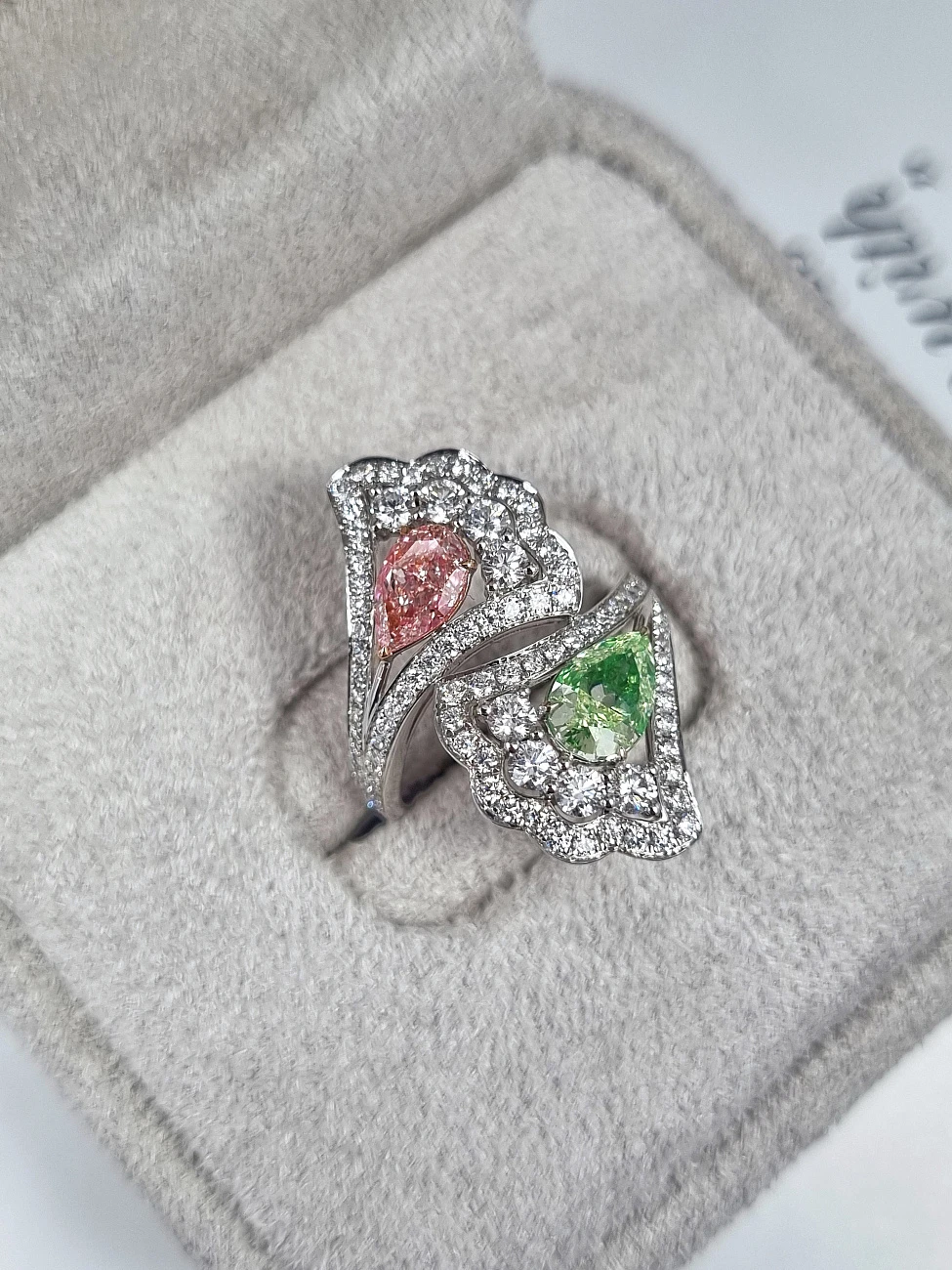 Украшение GIA  Кольцо с бриллиантами 1,01/0,70 ct.   