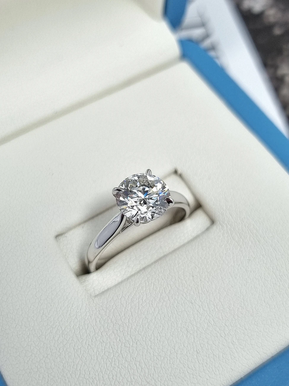 Украшение GIA  Кольцо с бриллиантом 1,71 ct. H/VS2 (3 Excellent)   
