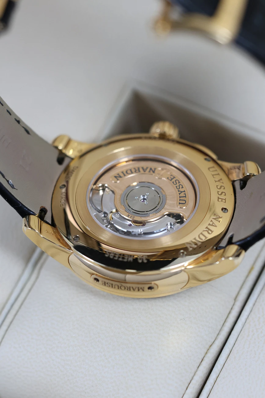 Часы Ulysse N  Hourstriker Oil Pump Rose Gold  6106-131/E2-OIL