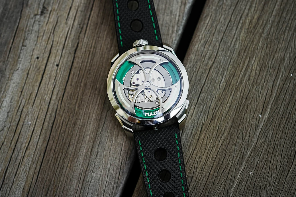 Часы MB&amp;F  M.a.d.1 Green Edition  M.A.D.1 GREEN