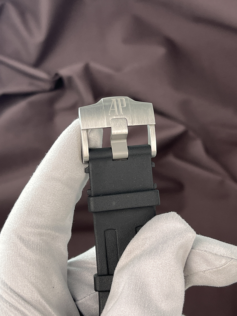 Часы Audemars Piguet  Royal Oak Offshore Diver 42Mm  15710ST.OO.A002CA.01