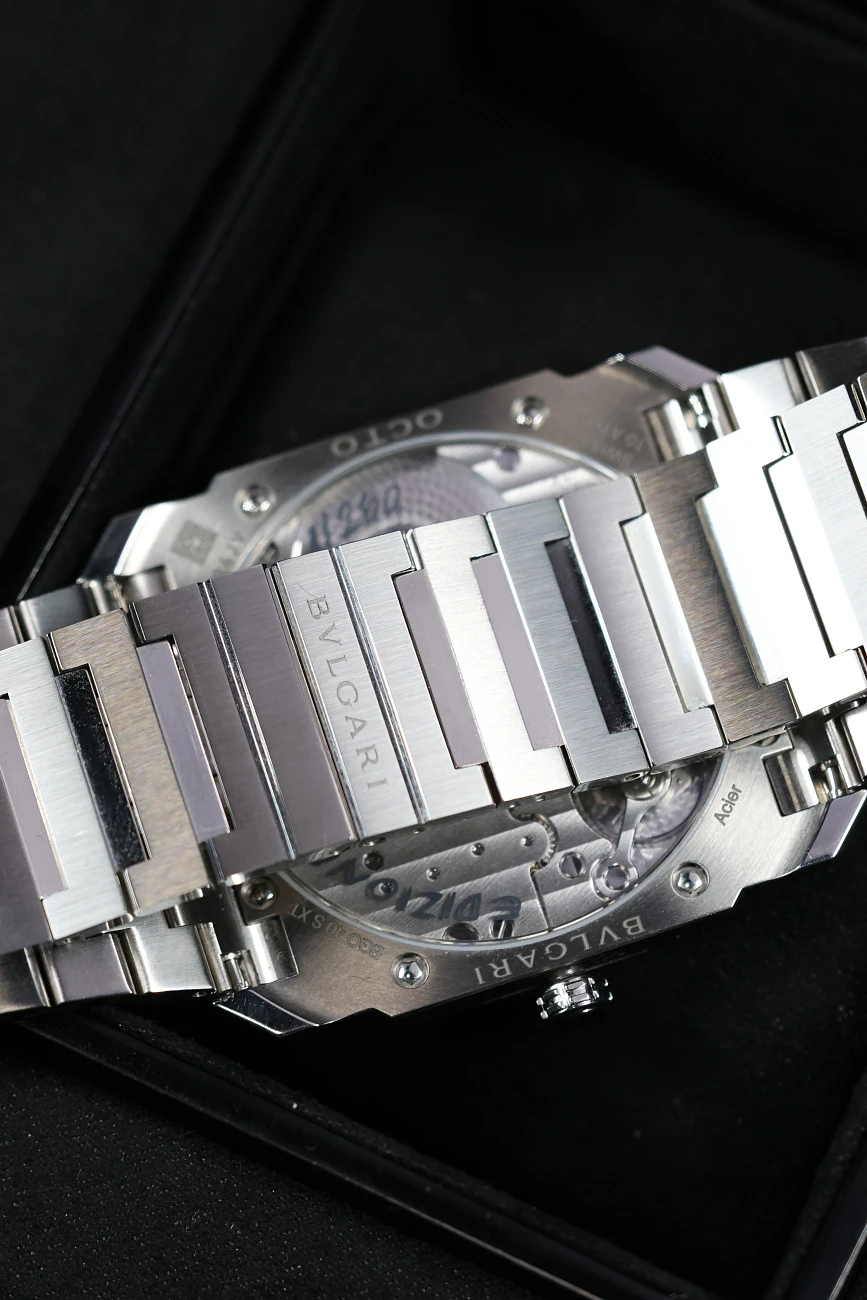Часы Bvlgari  Bulgari Octo Finissimo Sketch Limited To 280 Pieces  104163