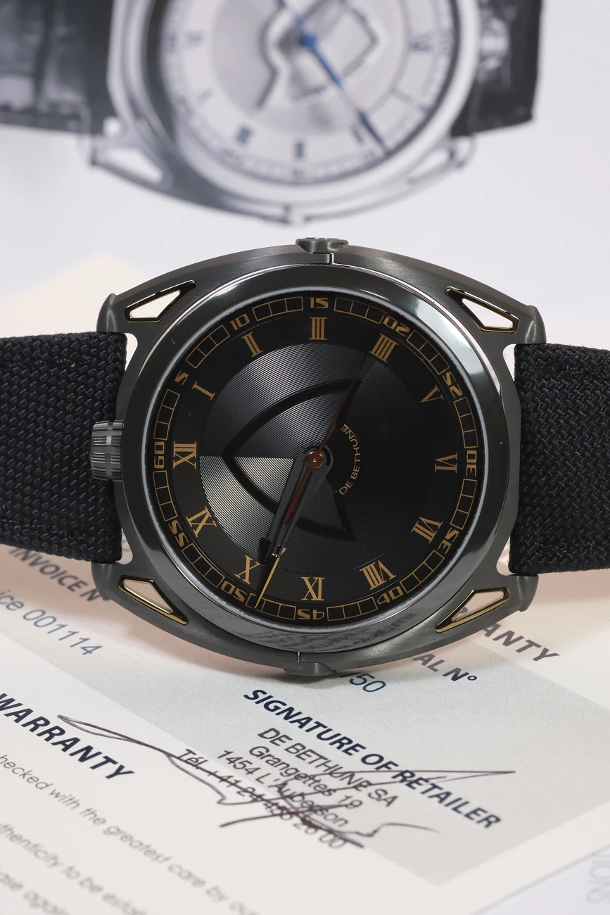 Часы De Bethune  Db27 Titan Hawk Jps  DB27V2JPS
