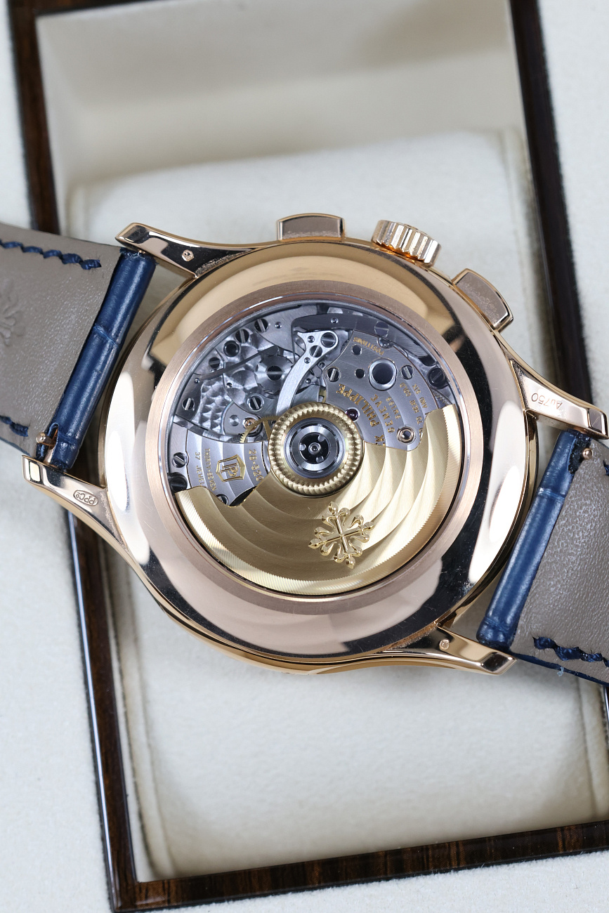 Часы Patek Philippe  Annual Calendar Chronograph Blue Dial  5905R-010