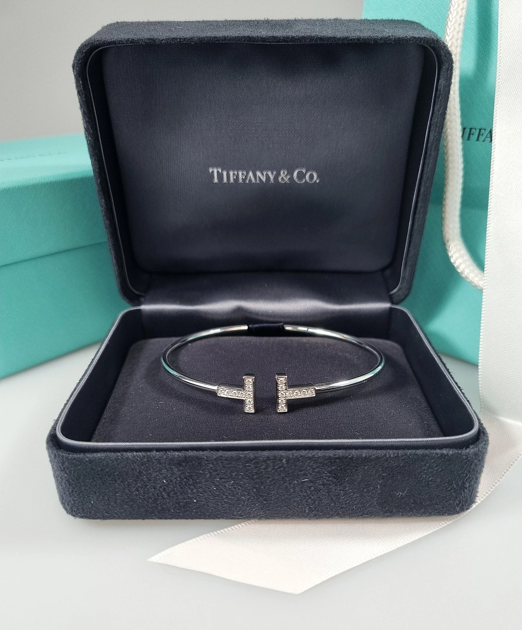 Украшение Tiffany &amp; Co  Браслет Tiffany T  60010749 