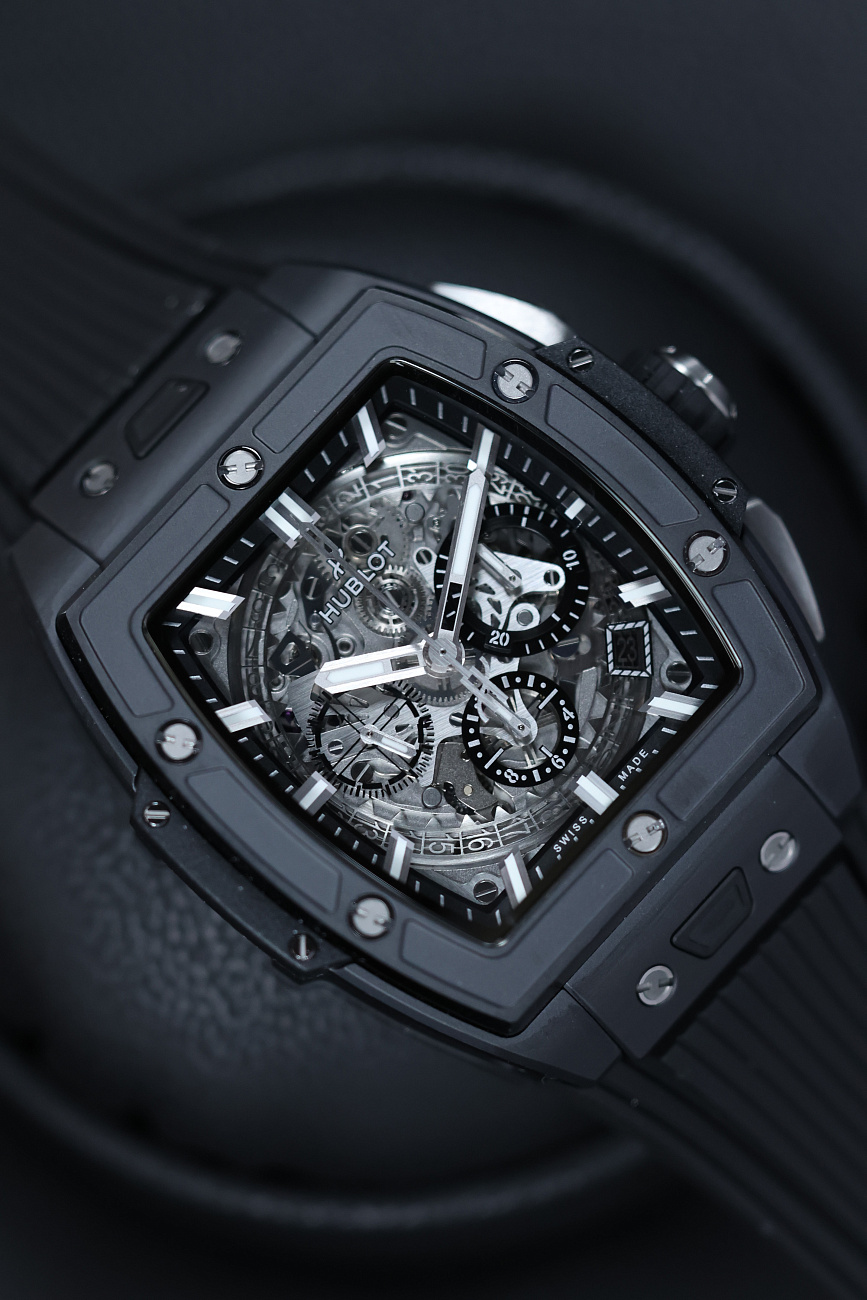 Часы Hublot  Spirit Of Big Bang Black Magic 42mm  642.CI.0170.RX