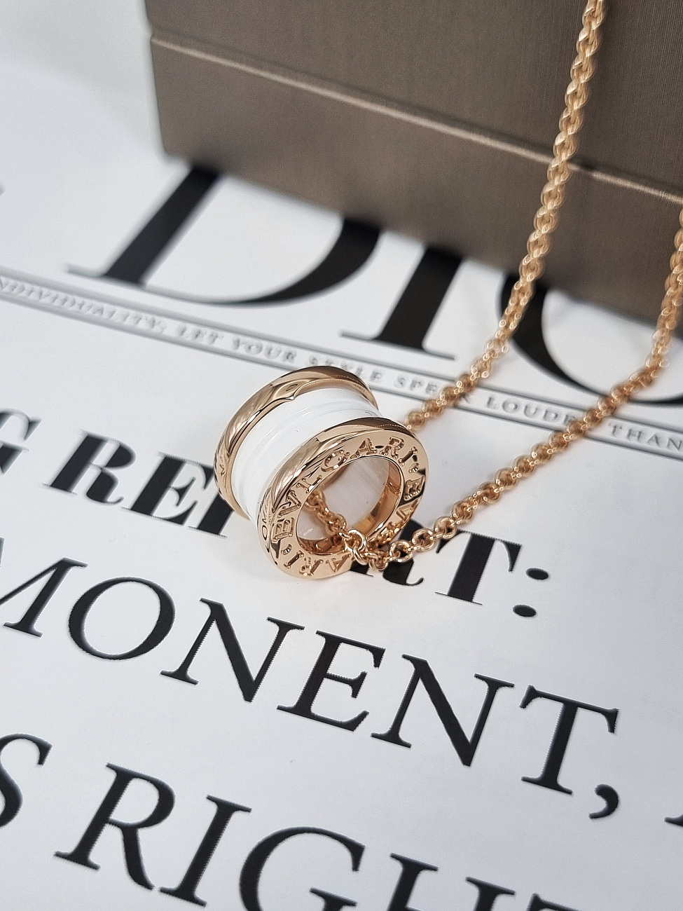 Украшение Bvlgari  B.zero1 Necklace 346082  346082 