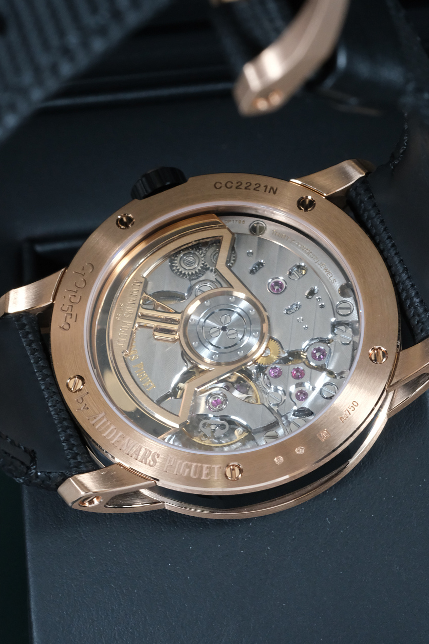Часы Audemars Piguet  Code 11.59 Starwheel Rose Gold 7 Ceramic   15212NR.OO.A002KB.01-AB