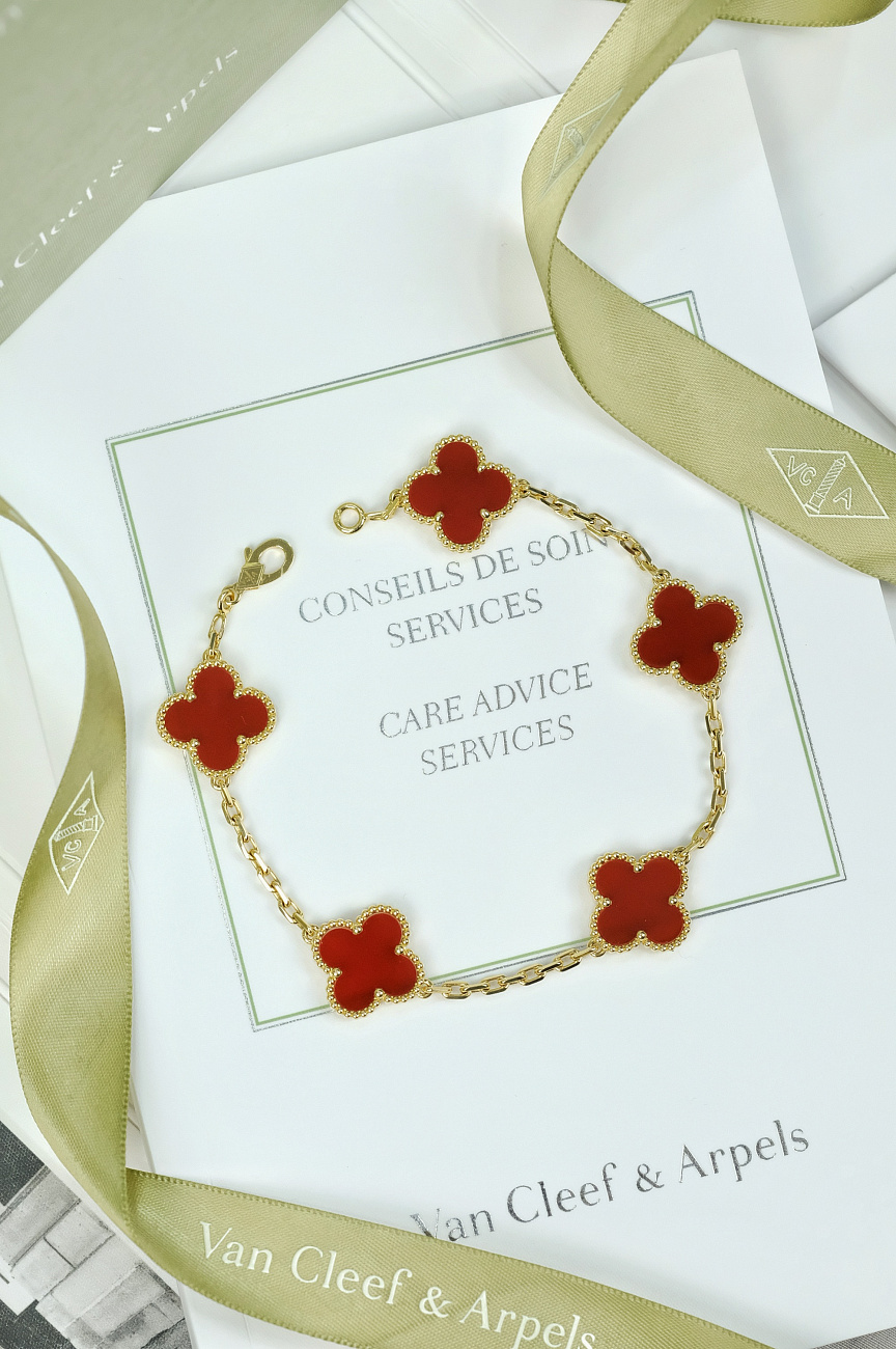 Украшение Van Cleef & Arpels  Браслет Vintage Alhambra  VCARD35500 