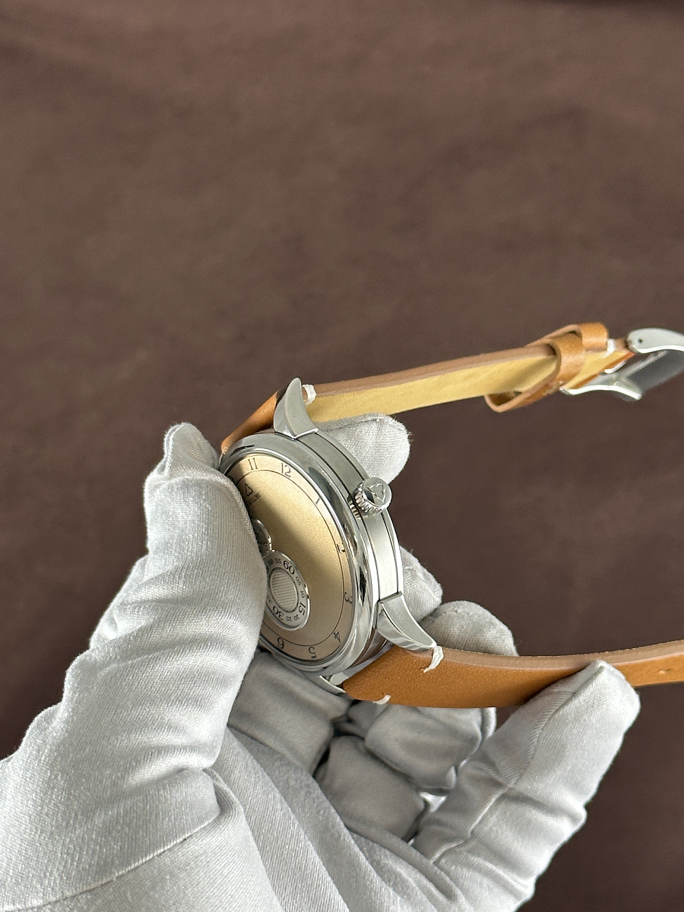 Часы Trilobe  Nuit Fantastique Grained Dune   NF05DG