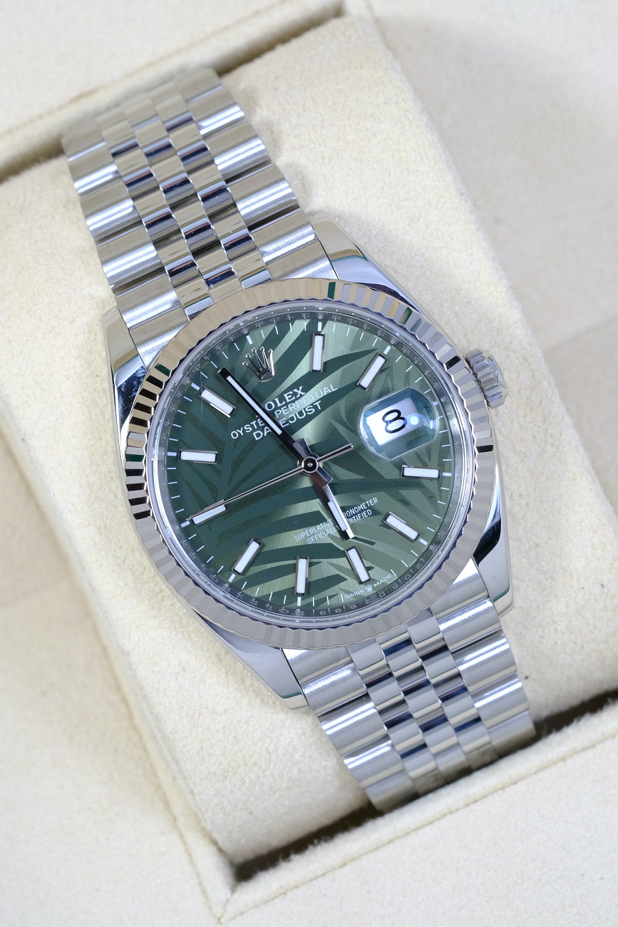 Часы Rolex  Datejust 36 Mm Green Palm Motif Dial  126234
