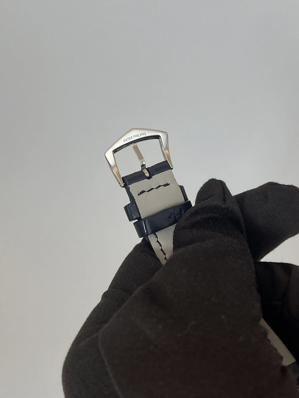 Часы Patek Philippe  Gondolo White Gold  5124G-011
