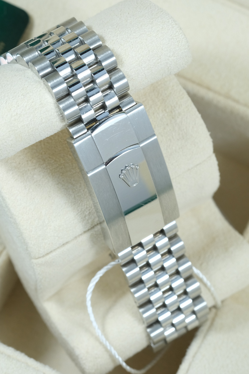 Часы Rolex  Datejust 41Mm Wimbledon  126334