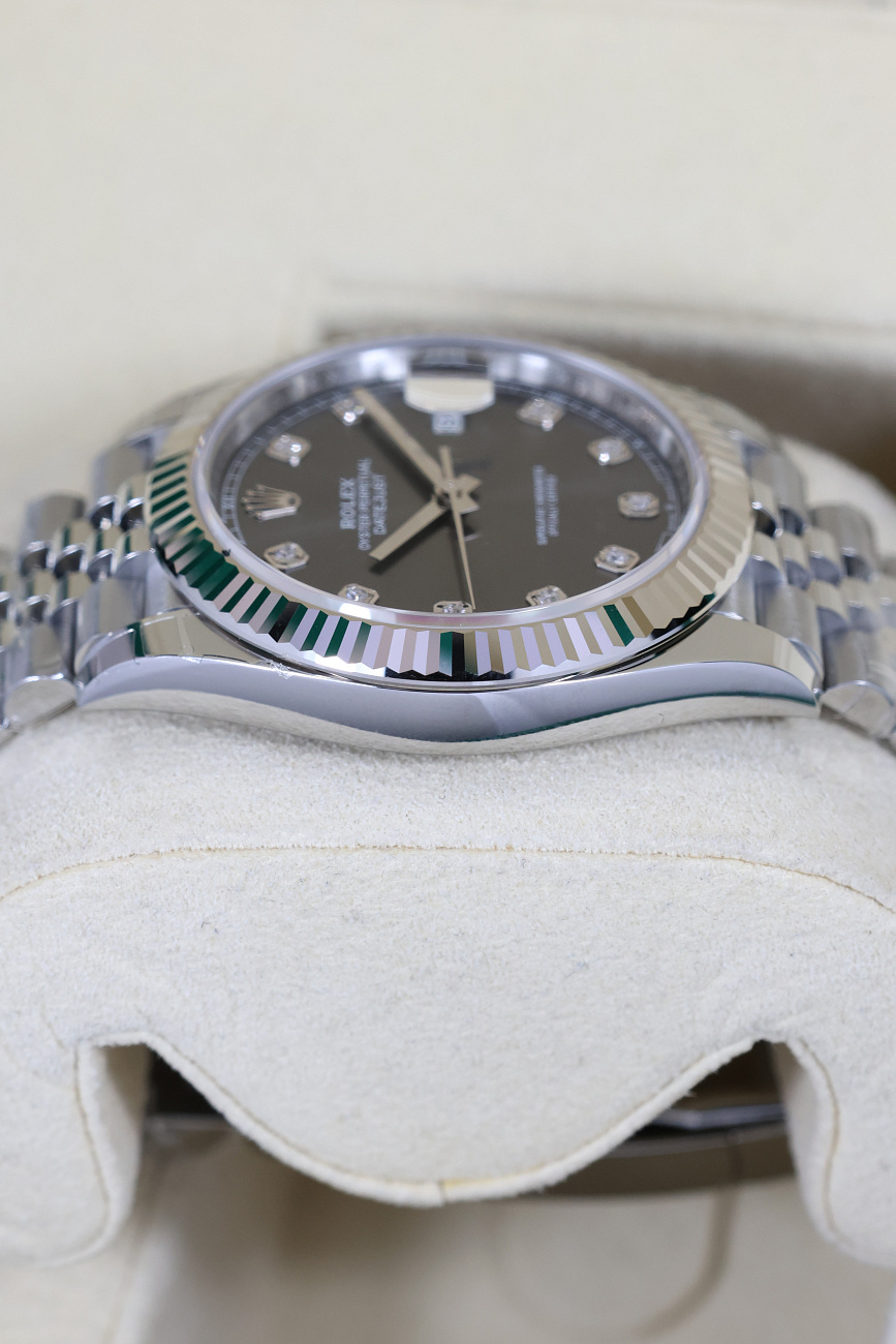 Часы Rolex  Datejust 41Mm Dark Rhodium Dial Diamonds Jubilee  126334-0006