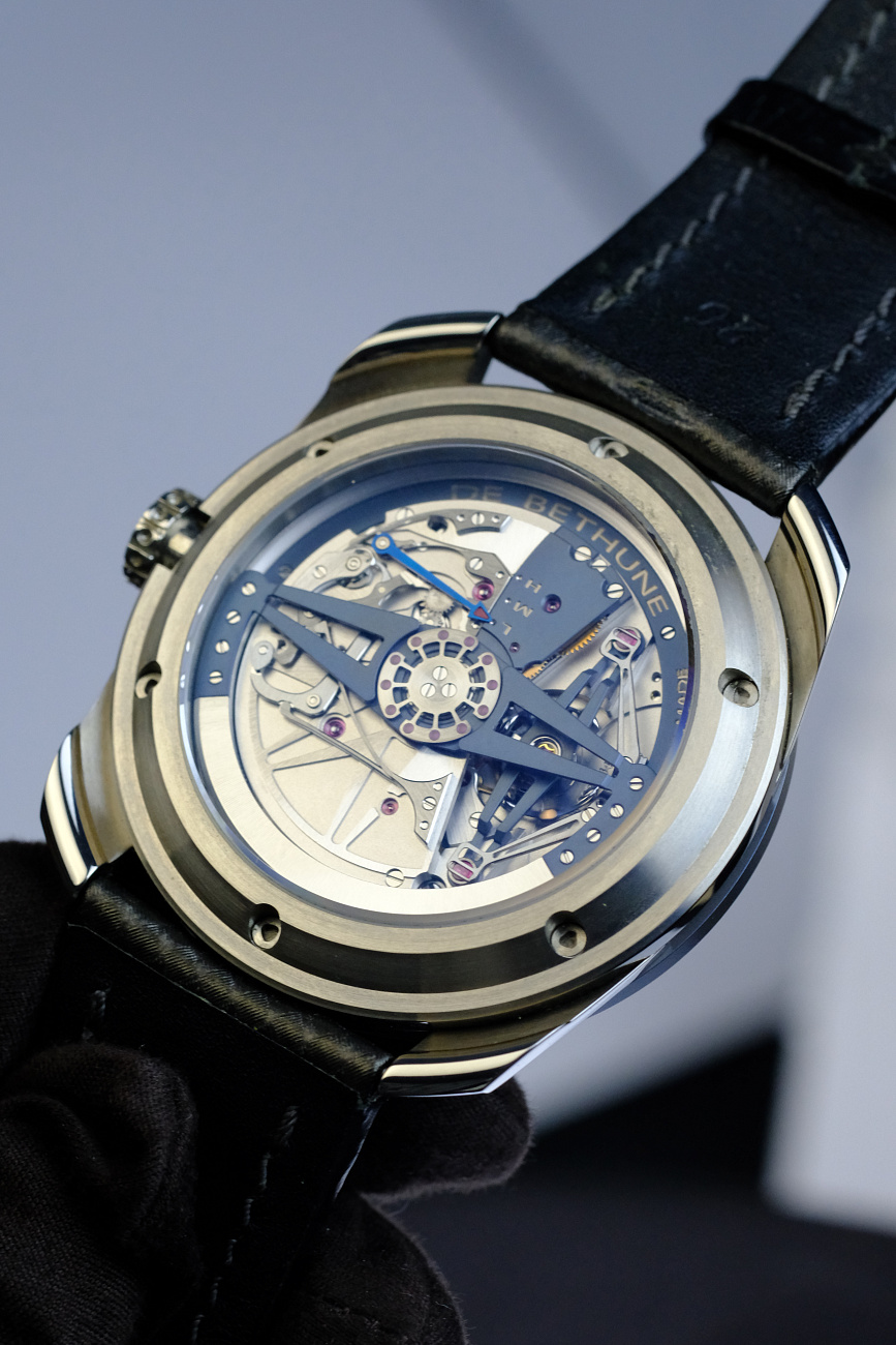 De Bethune в наличии в Москве в &quot;Мануфактуре&quot;! 