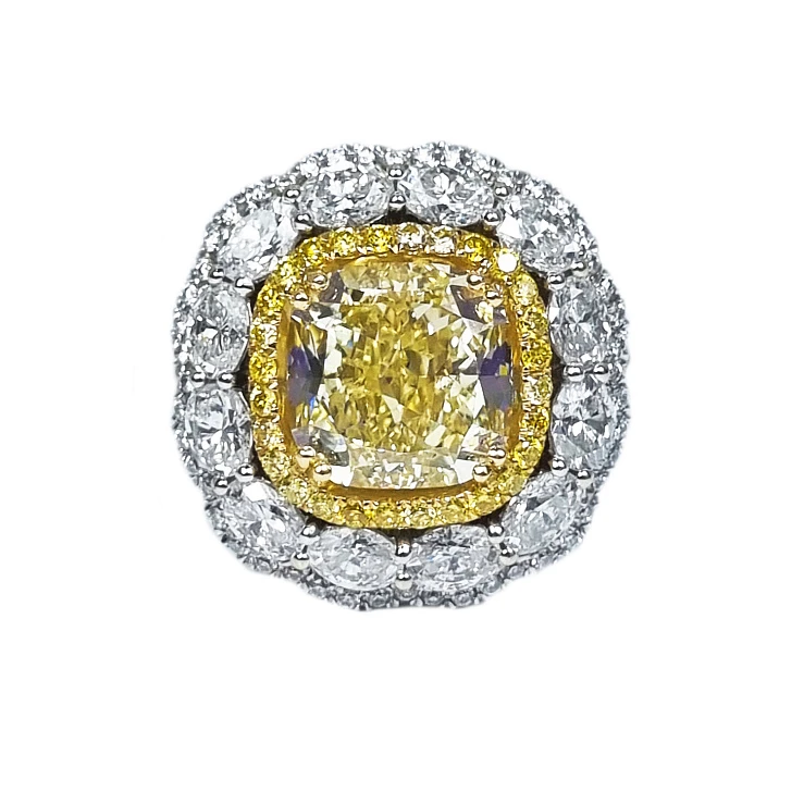 Украшение GIA  Кольцо С Бриллиантом 5,10 Ct. Fancy Yellow   