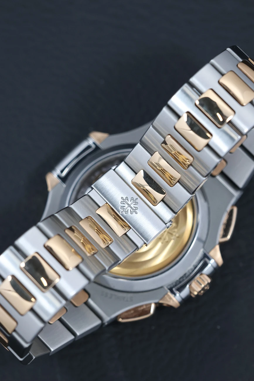 Часы Patek Philippe  Nautilus Two Tone Blue Dial  5980/1AR-001
