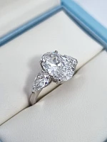 Украшение GIA  Кольцо с бриллиантом 3,01 ct. D/VS2   