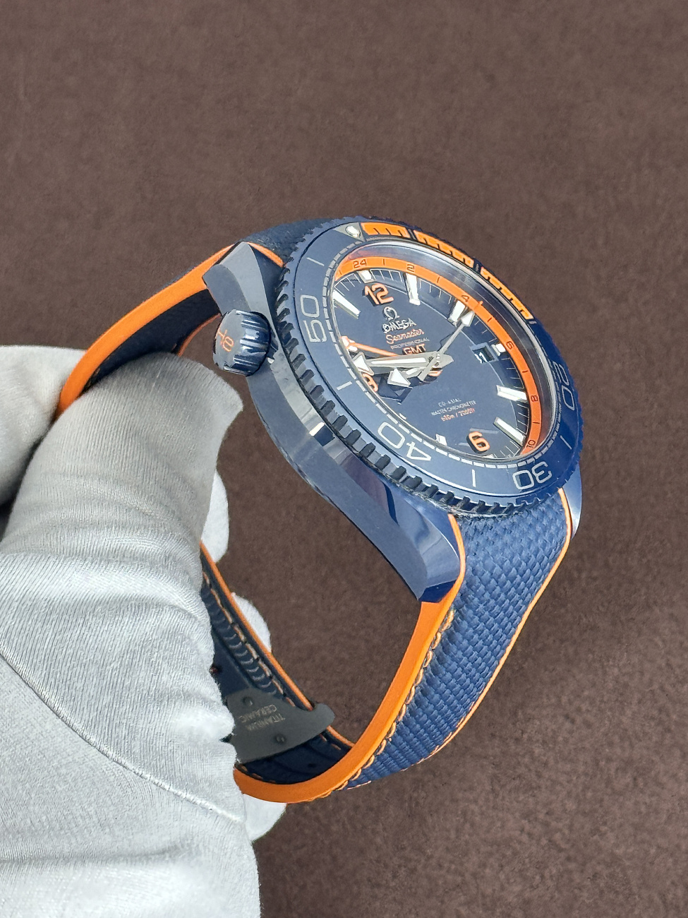 Часы Omega  Seamaster Planet Ocean 600M Co-Axial Master Chronometer 43.5 Mm Automatic Big Blue Ceramic  215.92.46.22.03.001