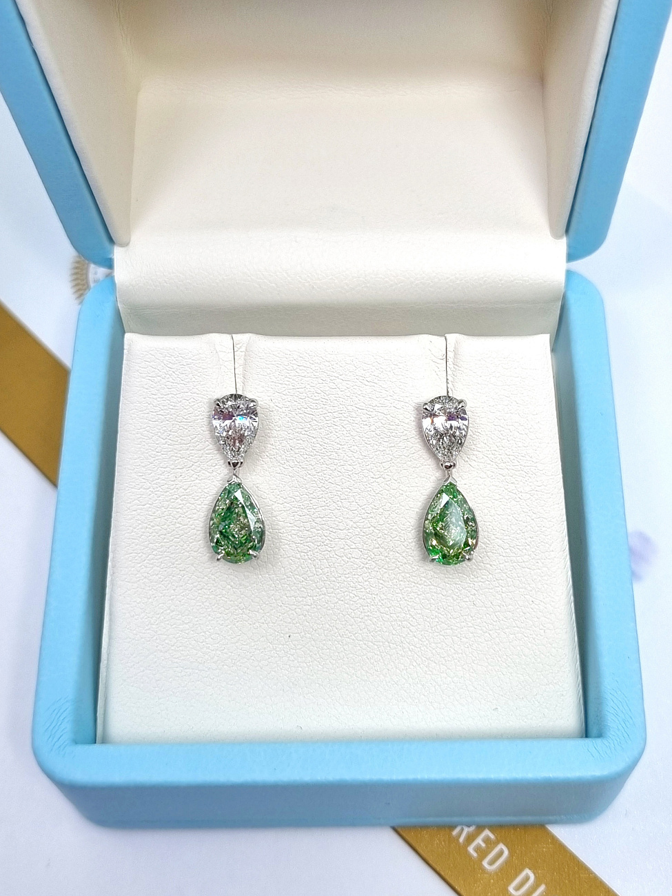 Украшение NO NAME  Серьги С Бриллиантами 2,00/2,01 Ct. Flbgy/Vvs+   