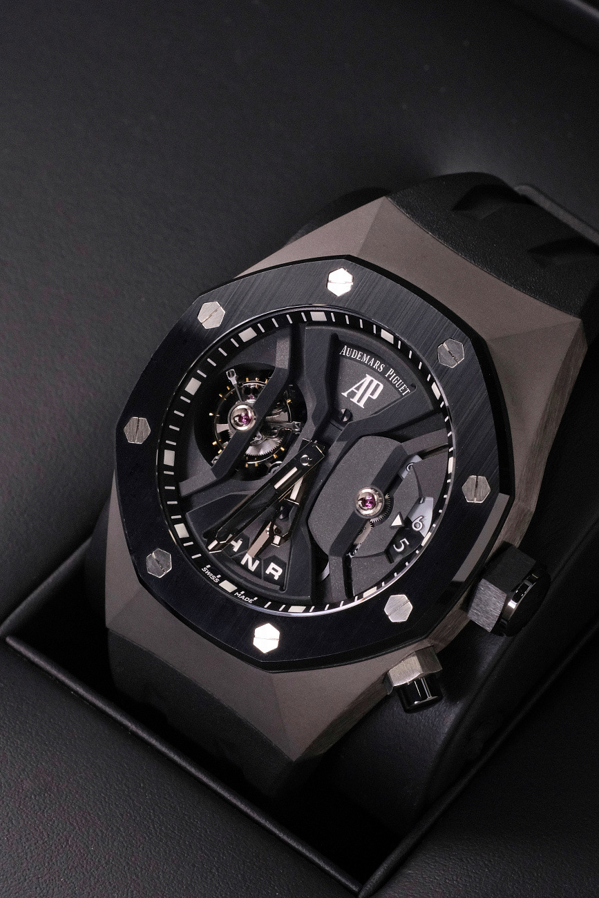 Audemars Piguet в наличии в Москве в &quot;Мануфактуре&quot;! 
