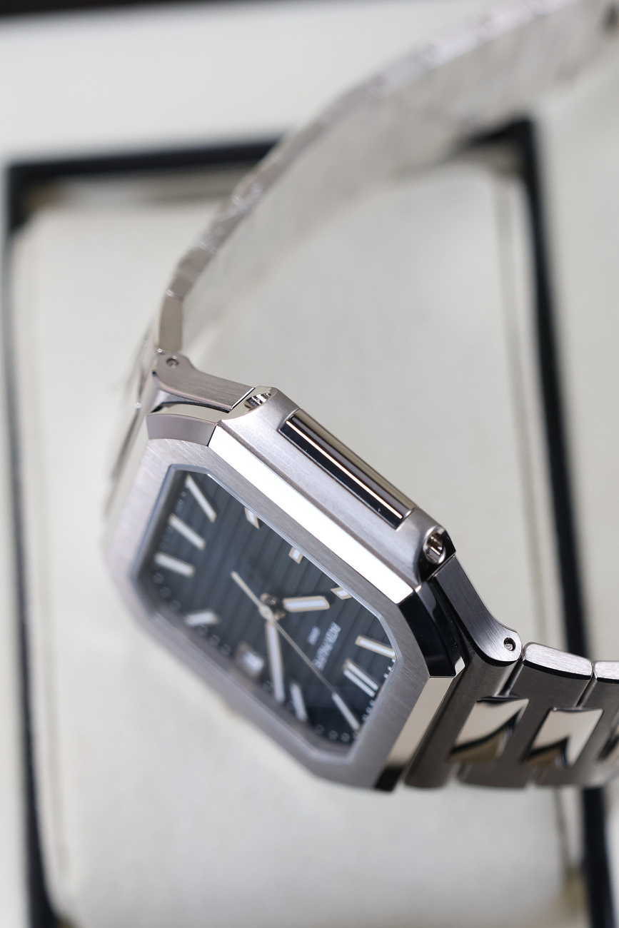 Часы Patek Philippe  Cubitus White Gold  7128/1G-001