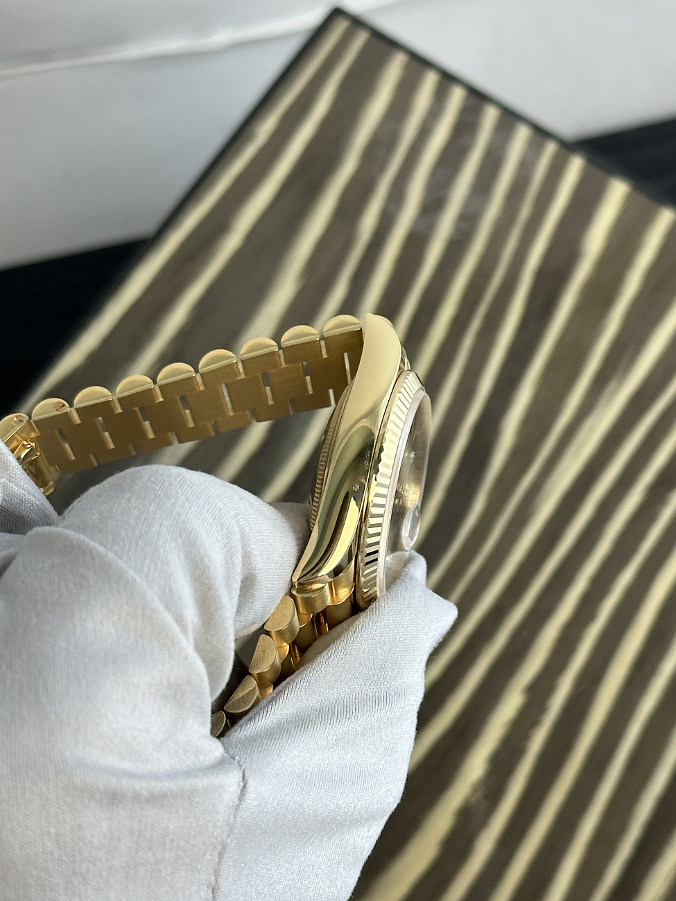 Часы Rolex  Day-Date 36 Mm Yellow Gold Dark Grey Dial  128238-0022