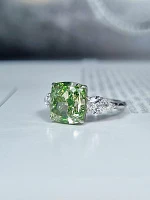 Украшение GIA  Кольцо с бриллиантом 6,01 ct. Fancy Brownish Greenish Yellow/VVS2   
