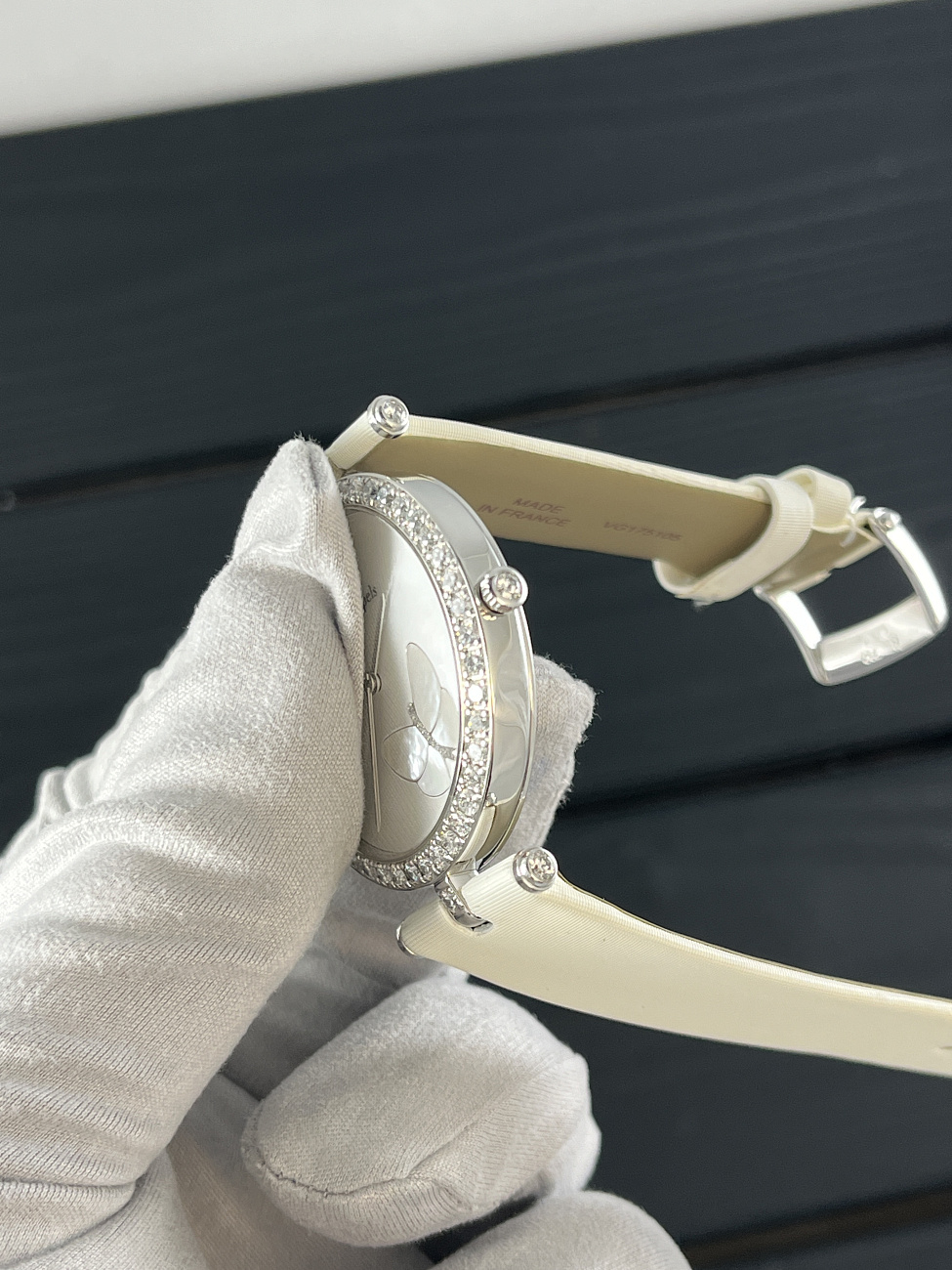 Украшение Van Cleef & Arpels  Lady Arpels Butterfly 36 Mm  WDWF08B3 