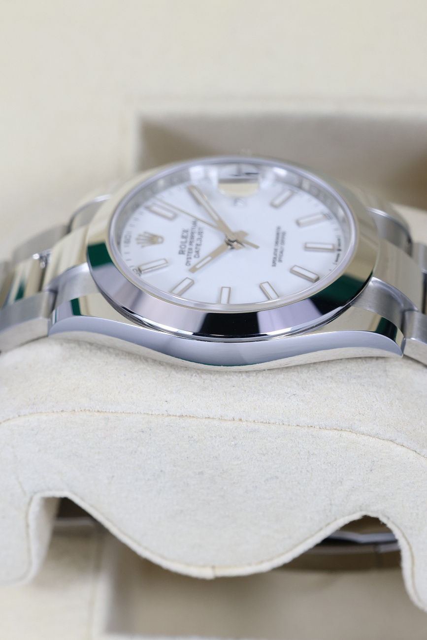 Часы Rolex  Oyster Perpetual Datejust Ii 41Mm White Dial  126300
