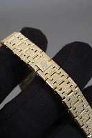 Часы Audemars Piguet  Royal Oak Mini Frosted Yellow Gold 23Mm  67630BA.GG.1312BA.01