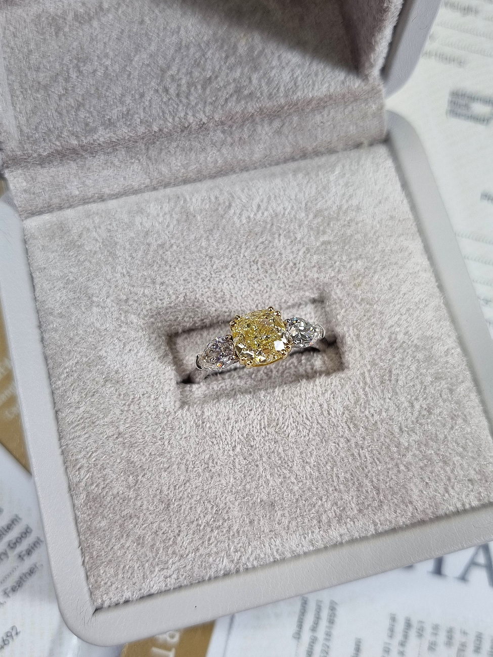 Украшение NO NAME  Кольцо С Бриллиантом 2,01 Ct. W To X/Vs1   