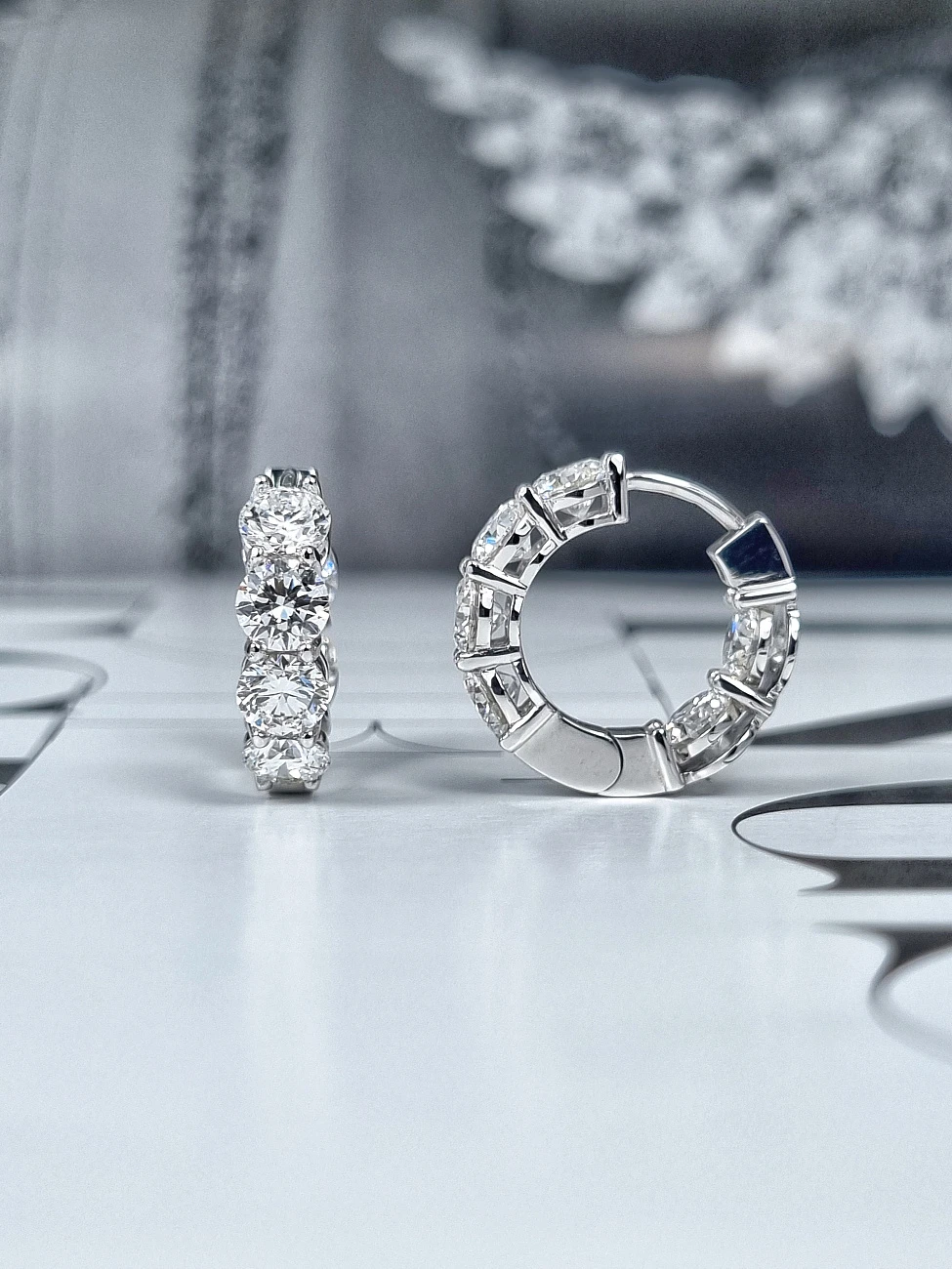 Украшение GIA  Серьги с бриллиантами 3,6 ct. E/VVS1 (3 excellent)   