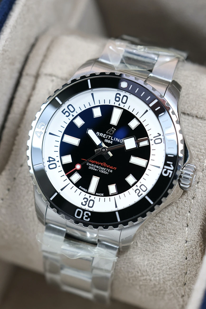 Часы Breitling  Superocean 44  A17376211B1A1