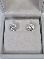 Украшение Graff  Stud Earrings 3,01/3,06 Ct. D-E/Vs1   