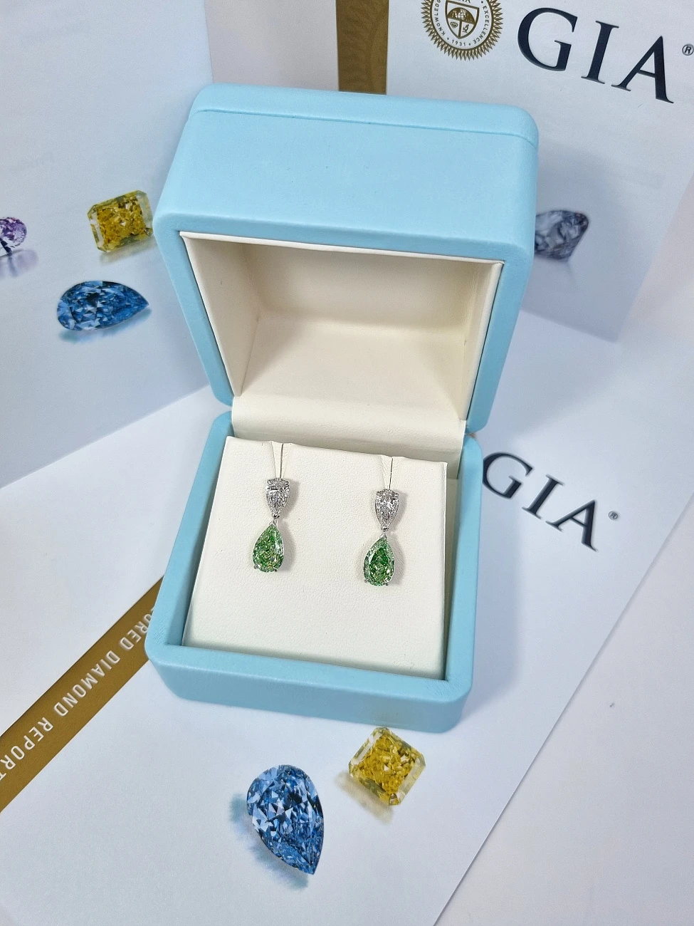 Украшение GIA  Серьги с бриллиантами 1,51/1,51 ct.   