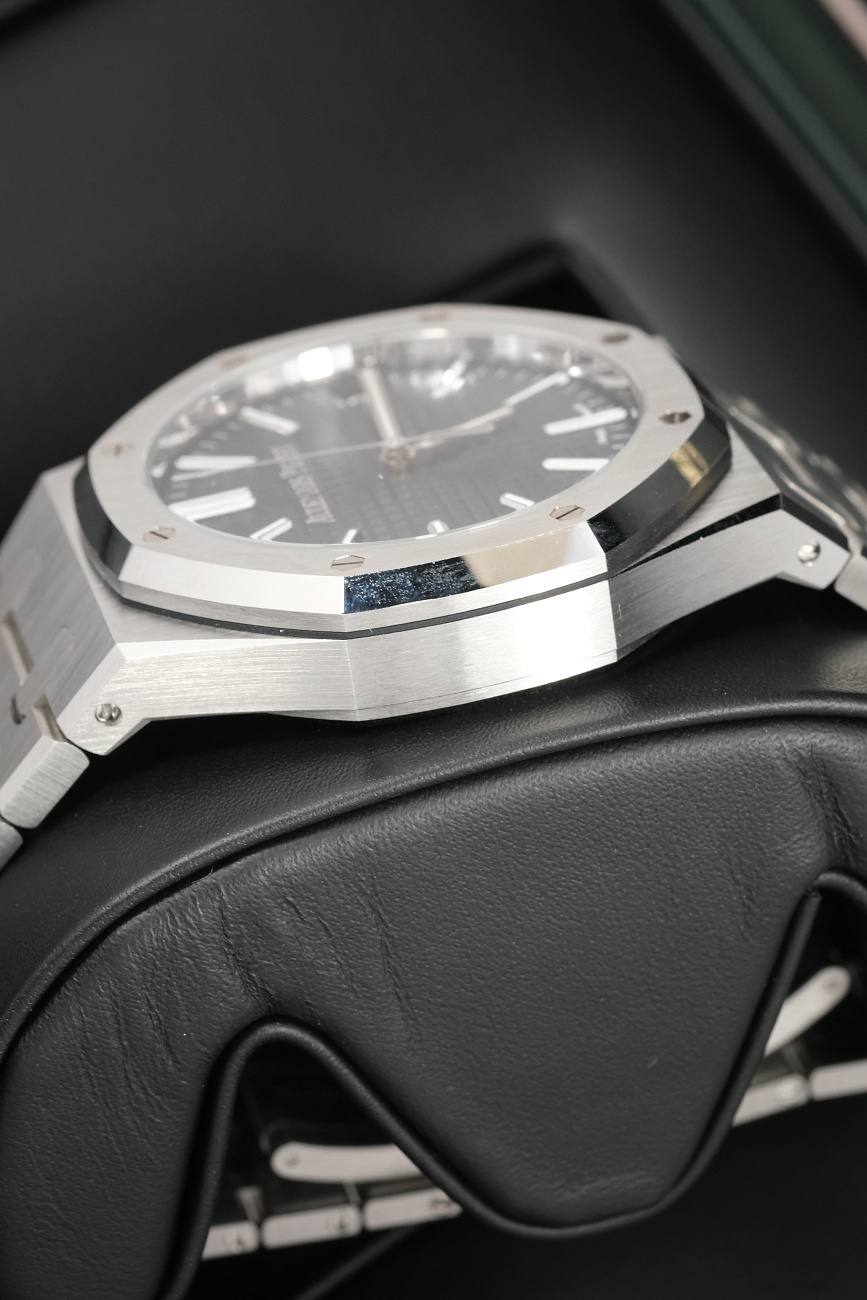 Audemars Piguet в наличии в Москве в &quot;Мануфактуре&quot;! 