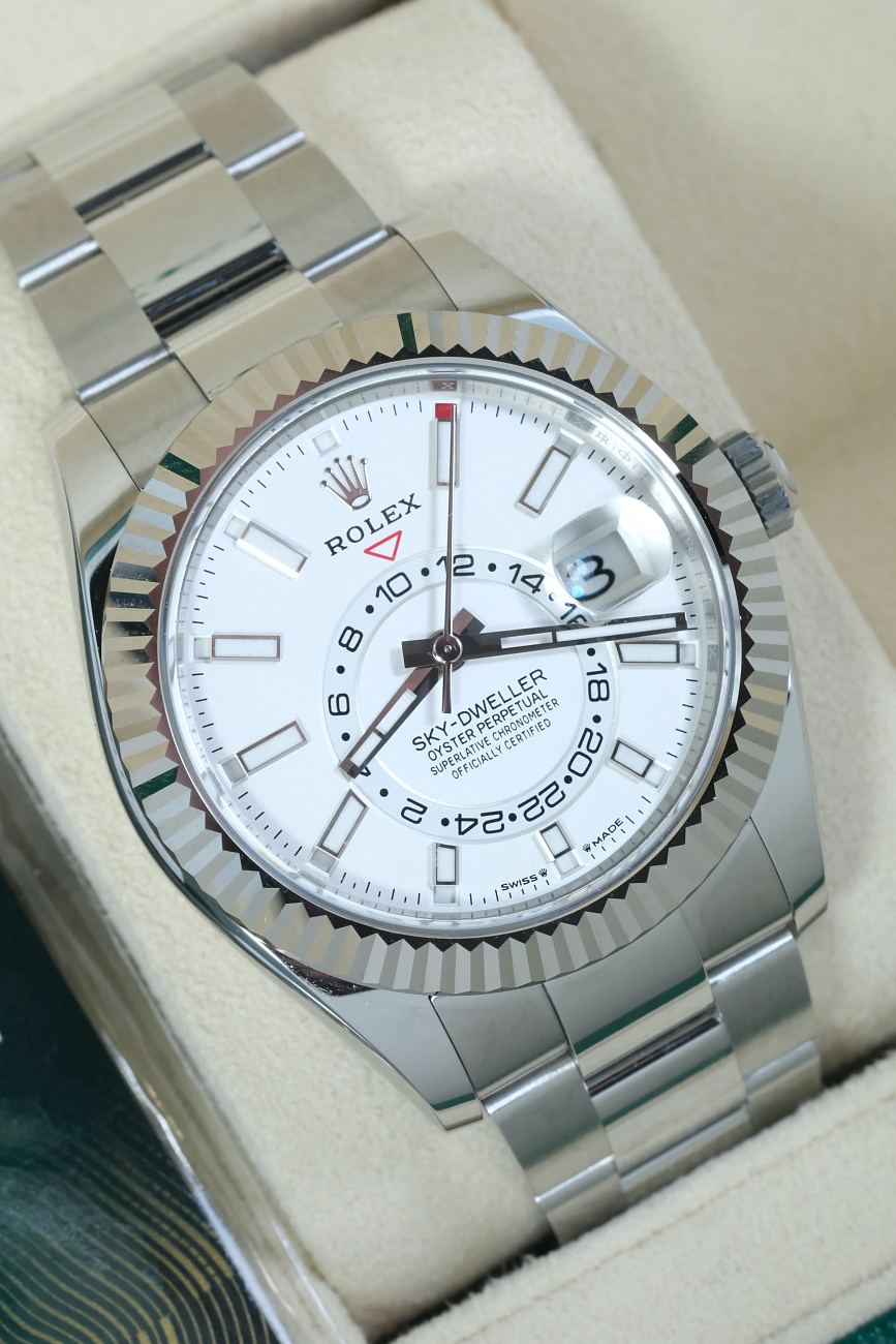 Rolex в наличии в Москве в &quot;Мануфактуре&quot;! 