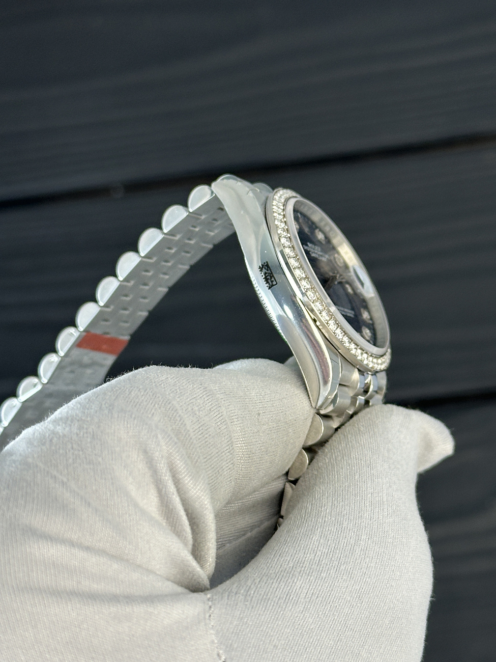 Часы Rolex  Oyster Perpetual Datejust 36 Diamonds Bezel Flutted Motif  126284RBR