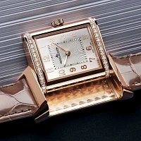 Заказать Jaeger-LeCoultre  Reverso Classic Duetto  2572570