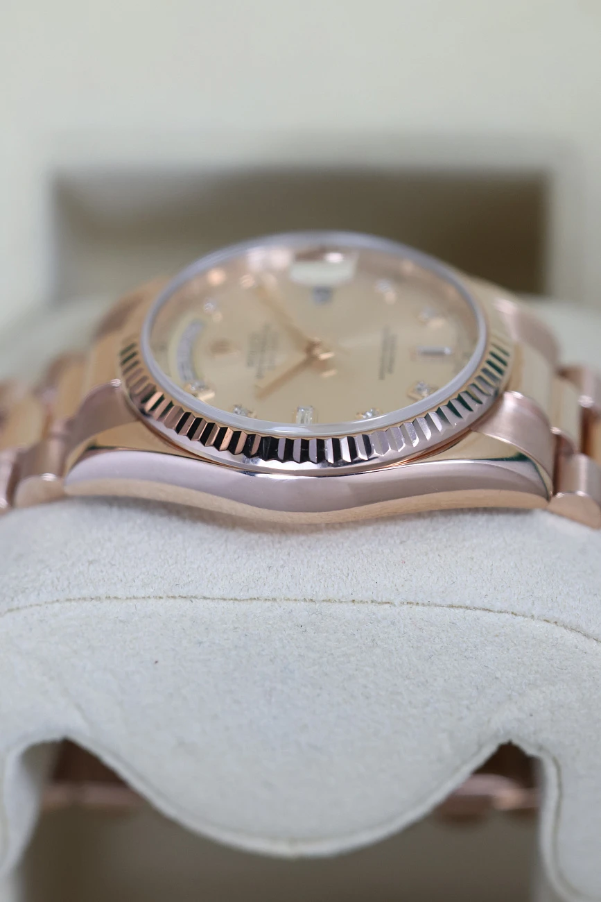 Часы Rolex  Day Date President 36mm Rose Gold  118235F