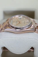 Часы Rolex  Day Date President 36mm Rose Gold  118235F