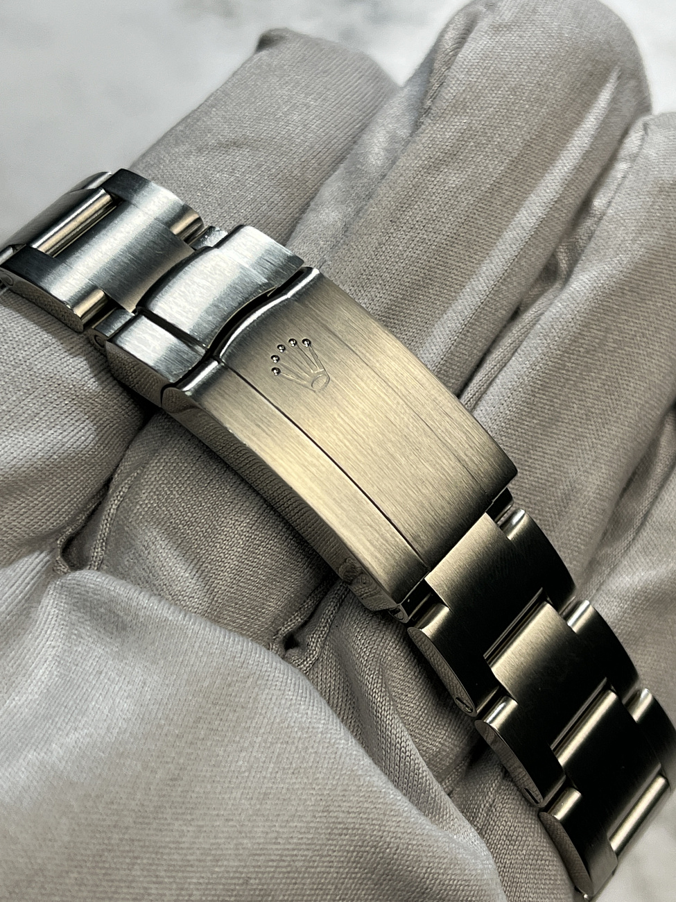 Часы Rolex  Oyster Perpetual Air-King Blue Dial  114210